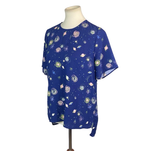 Woman’s Modcloth “lost in space” hi low blouse size M - Picture 3 of 5